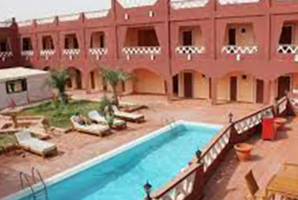Piscine Et Terrasse Hotel Ksar Massine Timimoun Algérie