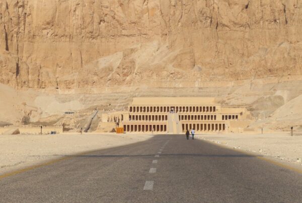 Photo temple atchepsout - Circuit croisière sur le Nil Osiris - Egypte